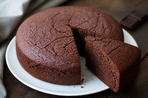 Bizcocho de chocolate vegano: receta fácil, saludable y deliciosa