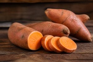 Patata boniato: propiedades, beneficios y recetas saludables